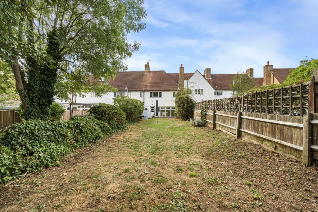 House in London - View 4