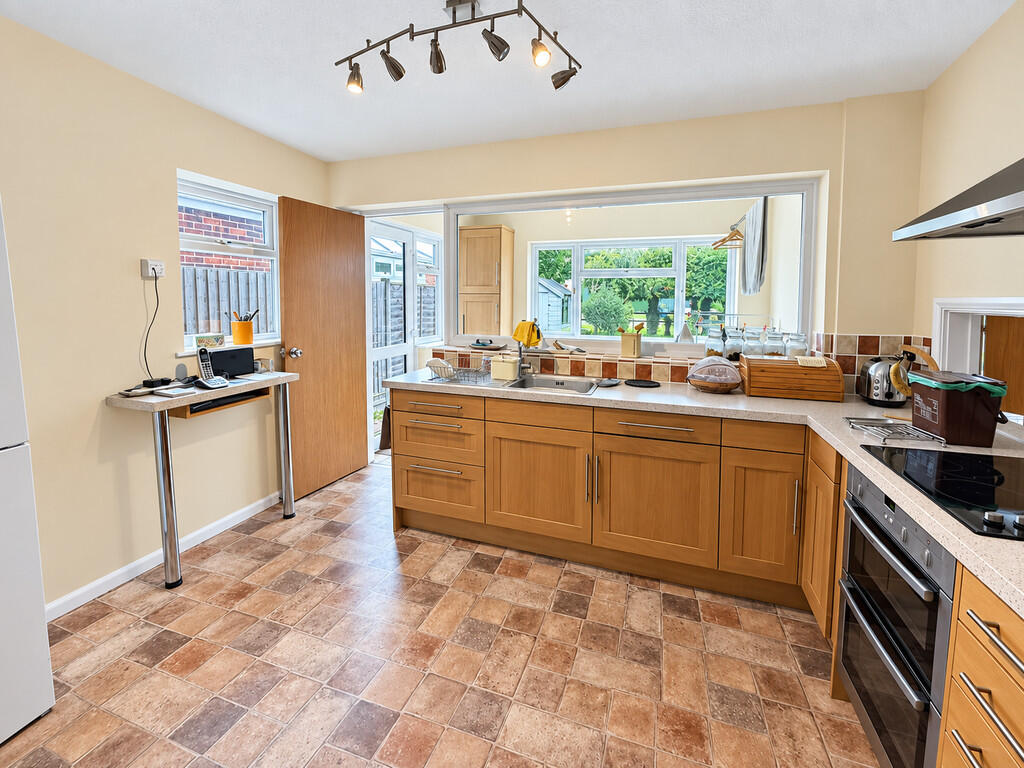 House in Northill, Upper Caldecote - More