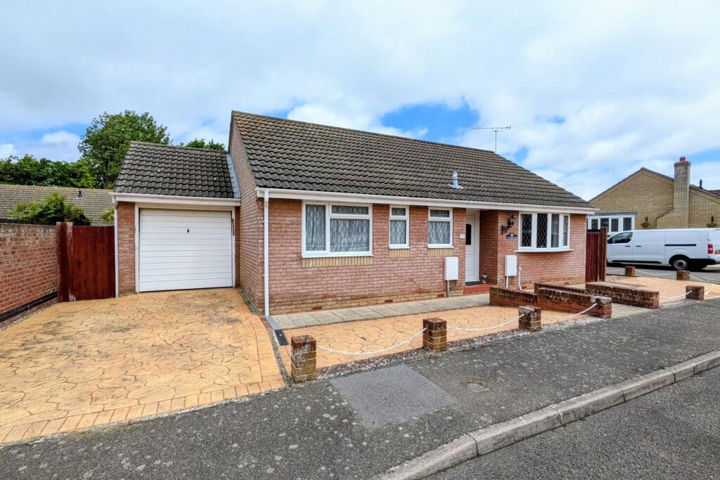 Main image of property: Sunnyside Way, Little Clacton