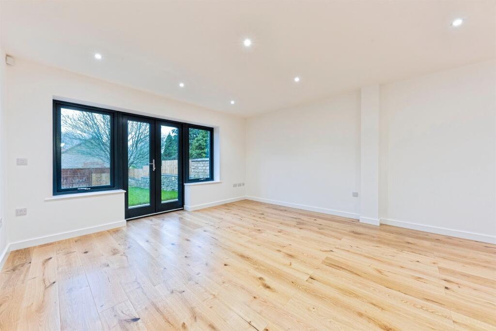 The Hall Farmyard, Harrowby, Grantham - View 3