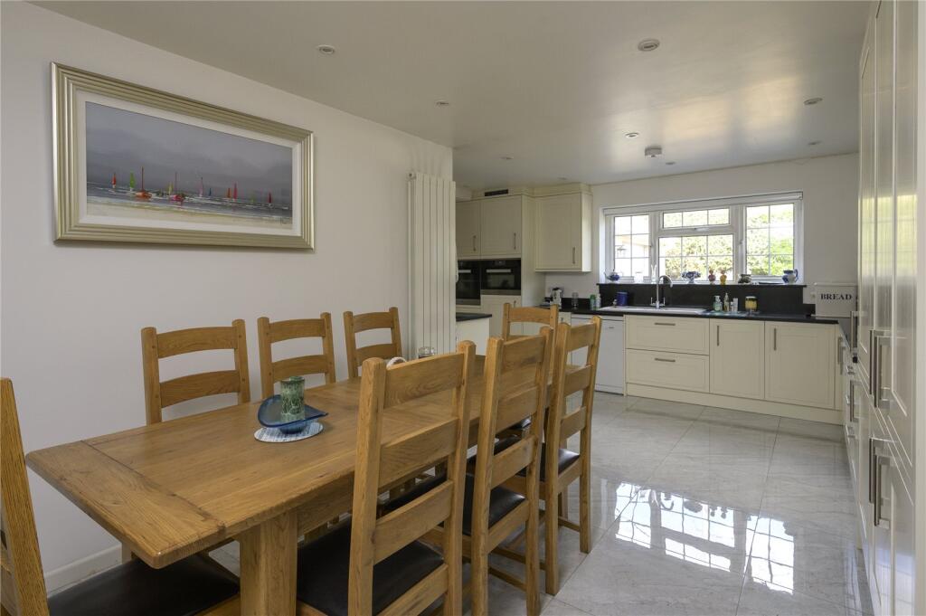 House in Bradford on Avon, Wiltshire - View 2