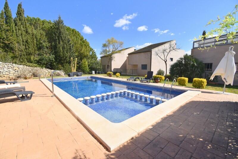 Main image of property: Valencia, Valencia, Chiva