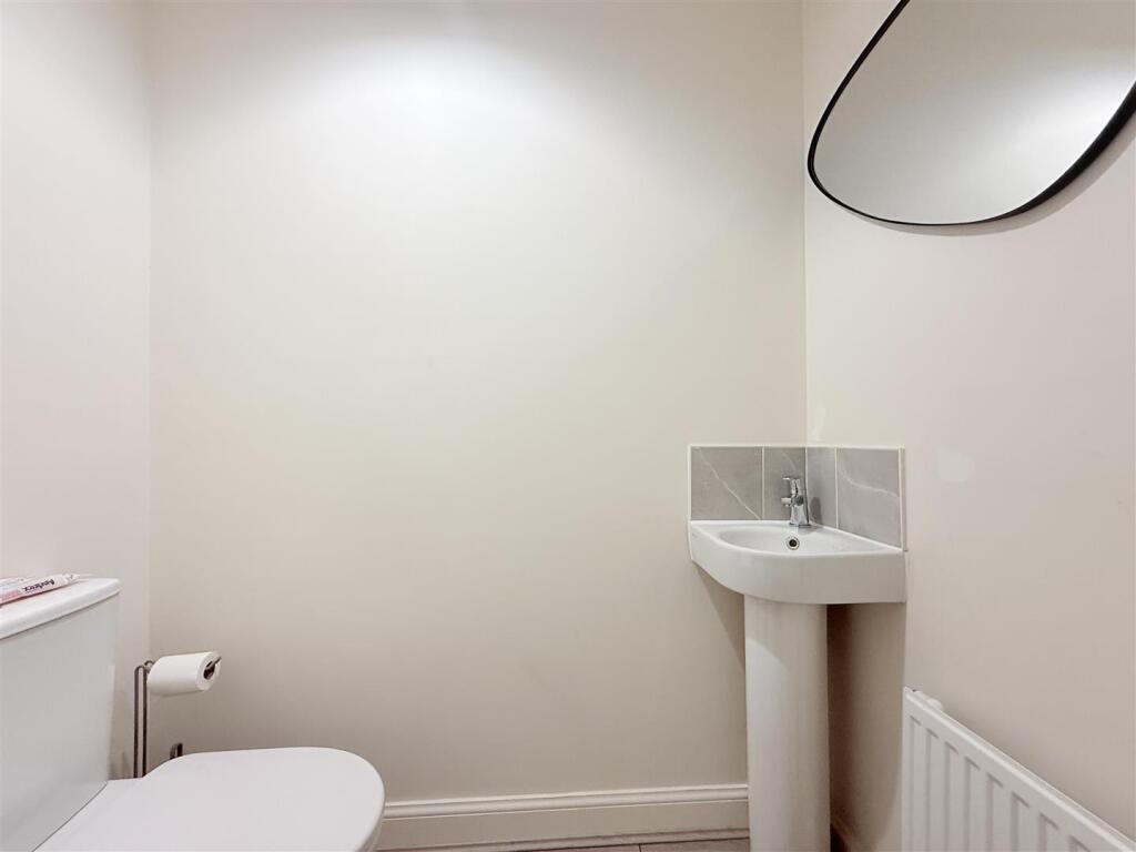 House in Mottram - More