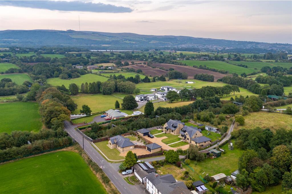 House in Bolton, Blackrod - View 5