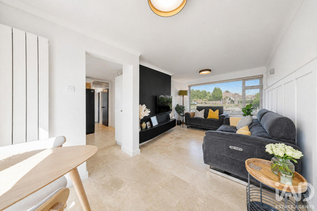 House in Cambridge - View 5