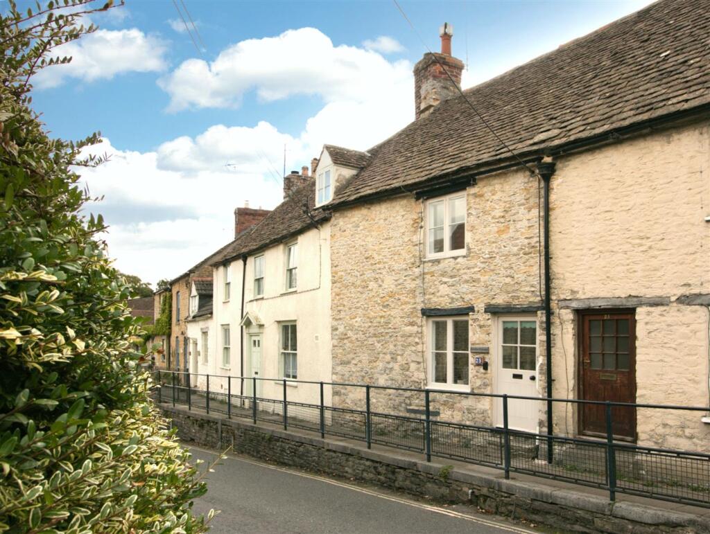Main image of property: Holloway, Malmesbury