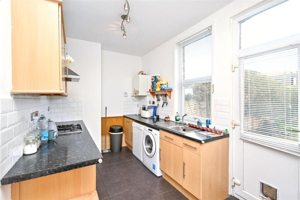 House in Eastbourne, East Sussex - View 3