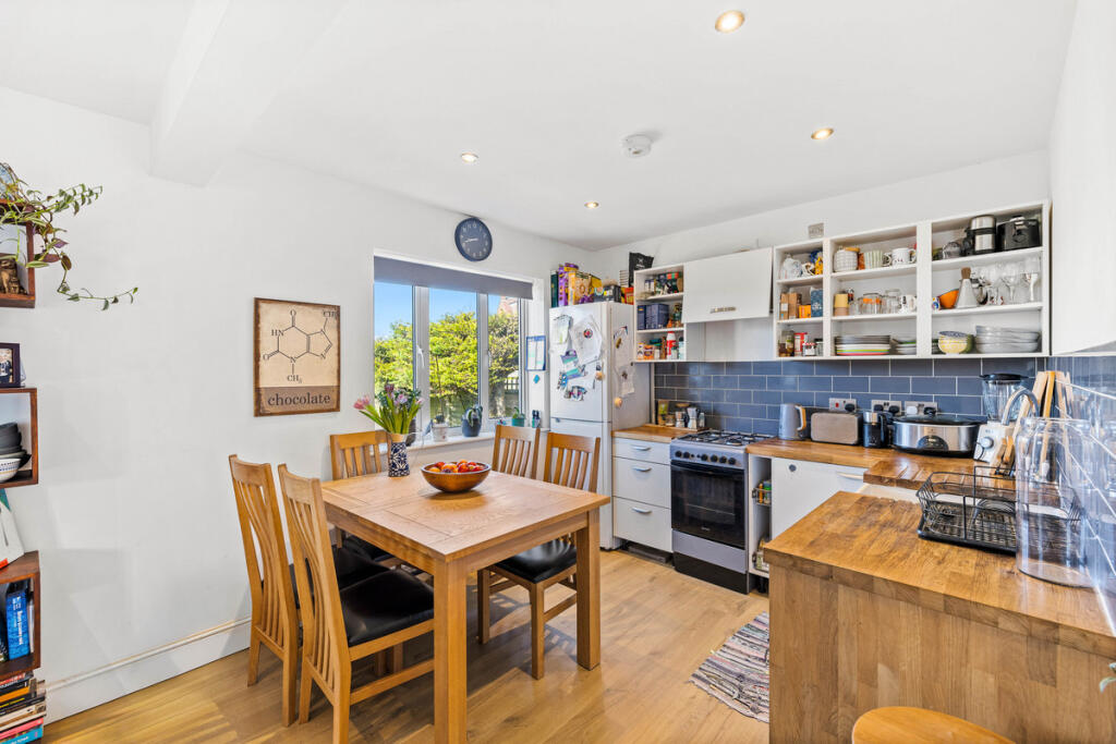 House in Hove, Hangleton - View 5