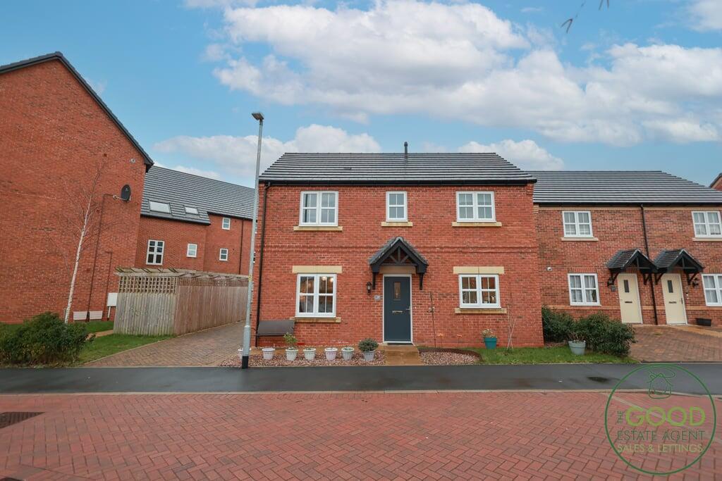 3-bed detached on Copper Beech Lane Cottam, Preston PR4 0EH, £280,000