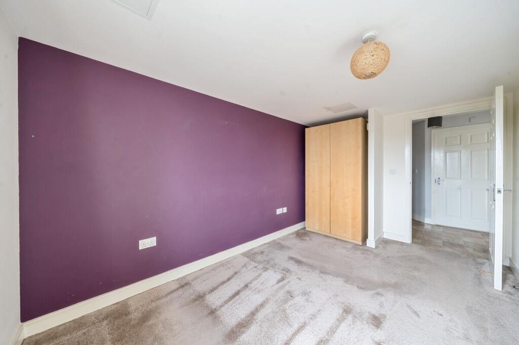 Apartment in London - View 3