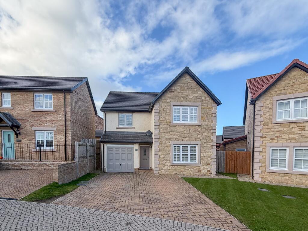 4-bed detached on Shepherd Drive, Ryton, £390,000