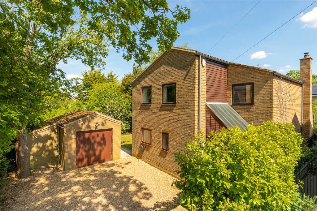 Main image of property: Courtland Avenue, Cambridge, Cambridgeshire, CB1