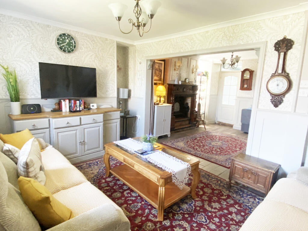 House in Nelson, Caerphilly - More