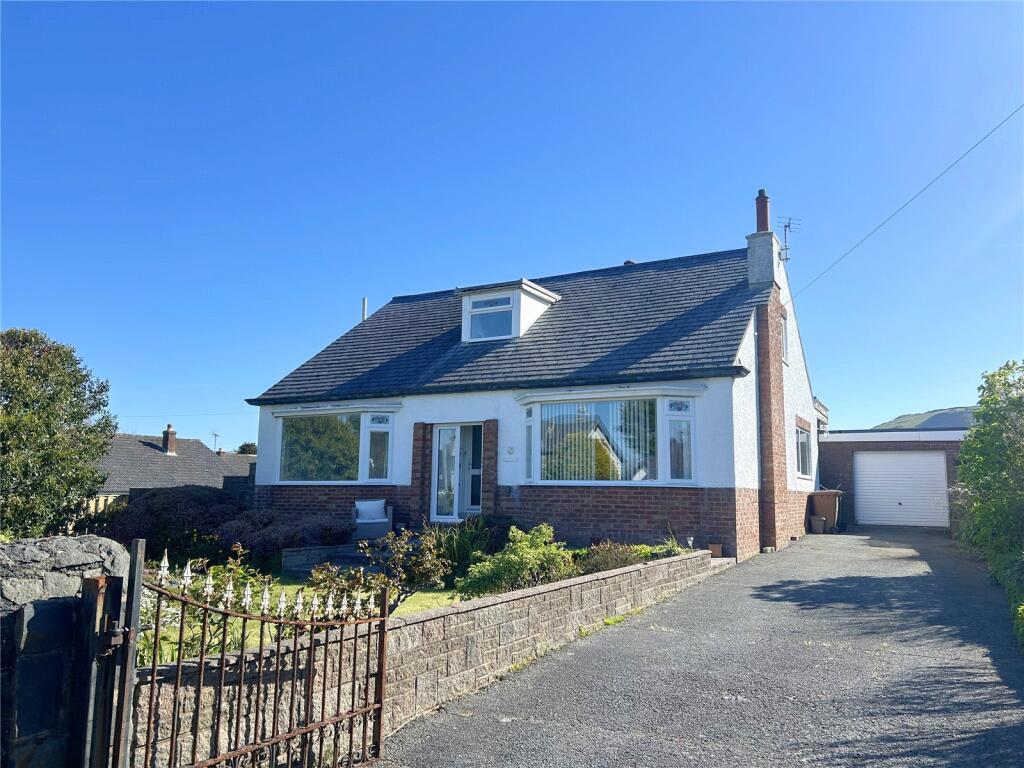 Main image of property: Ffordd Cadfan, Tywyn, Gwynedd, LL36
