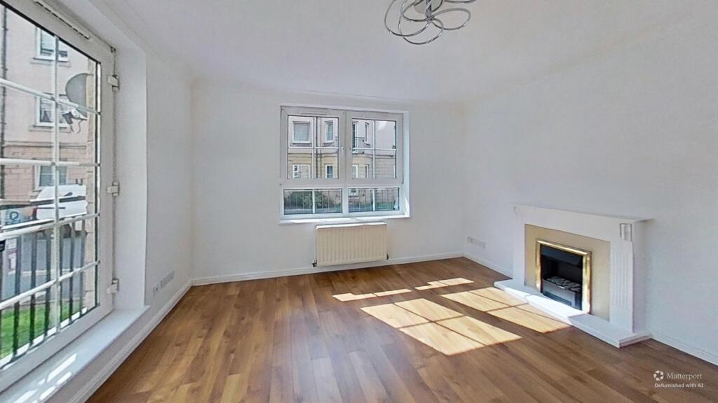 Apartment in Edinburgh - View 4