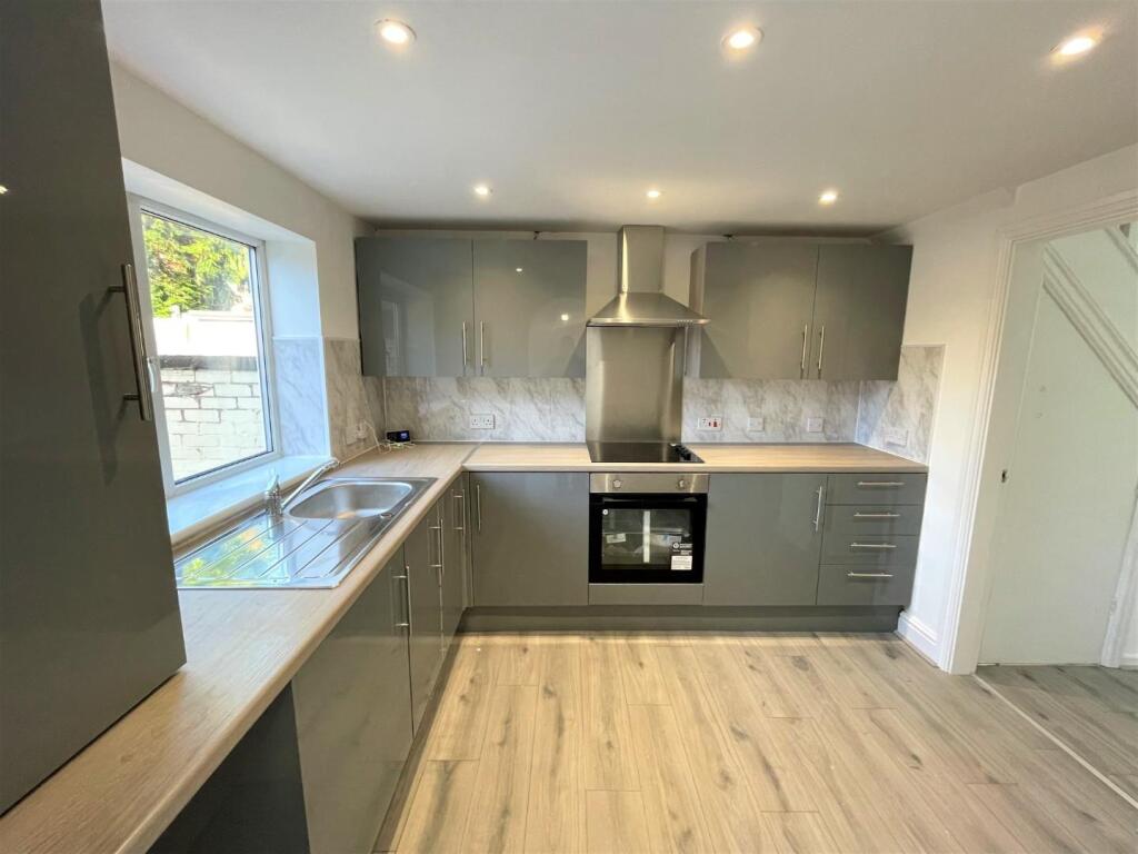 House in Stockton-on-Tees - View 2