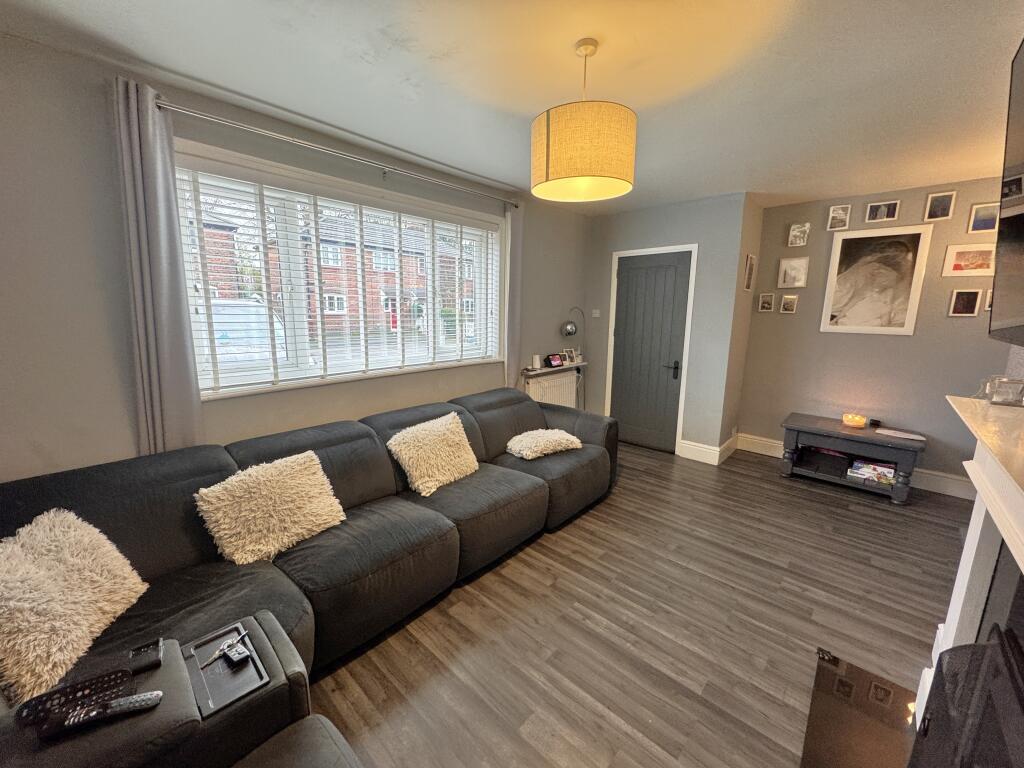 Henley Place, Burnage photo 4