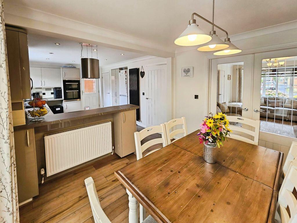 House in Newcastle upon Tyne, East Bedlington - More