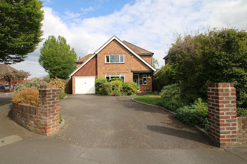 Main image of property: Lane End Drive, Knaphill, GU21 2QG