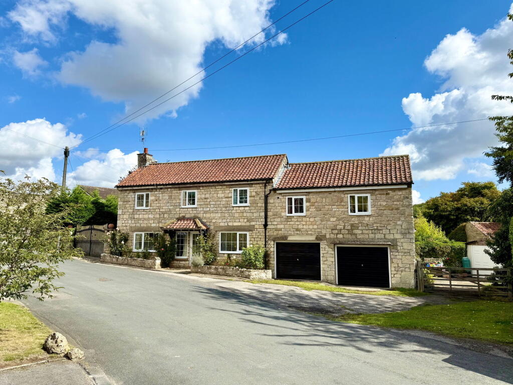 4-bed detached on Green Lane, Stutton, Tadcaster, LS24, £545,000