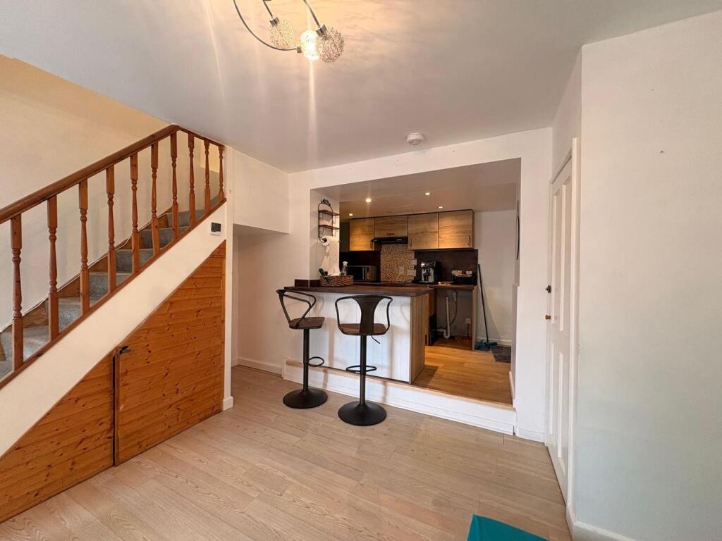 House in Swansea - View 3