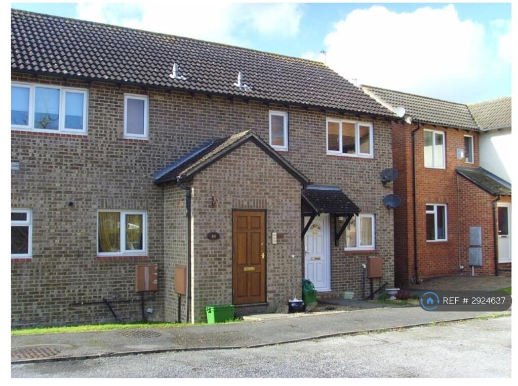 Main image of property: Willow Tree Glade, Calcot, Reading, RG31
