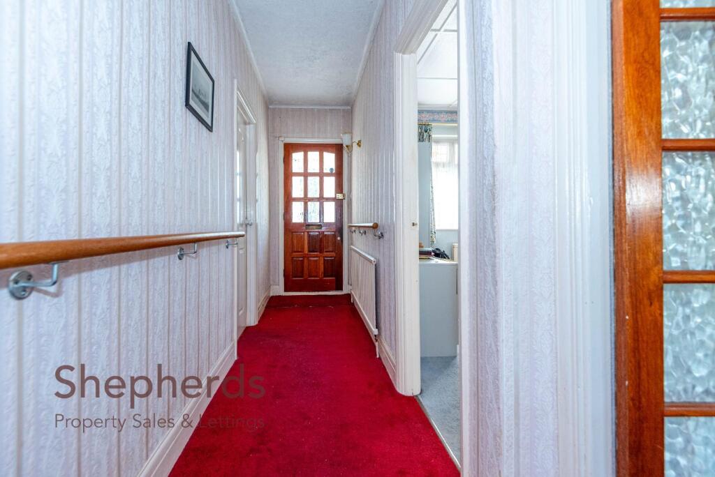 House in Hoddesdon, High Leigh Garden Village - View 2