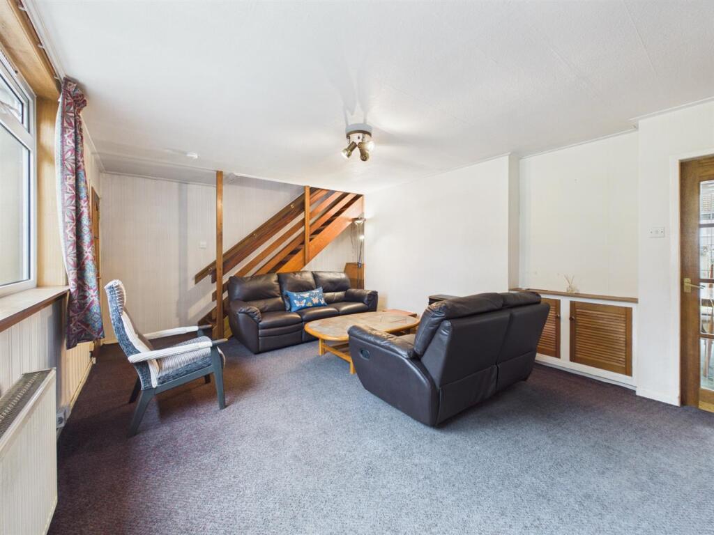 House in Perth - View 4