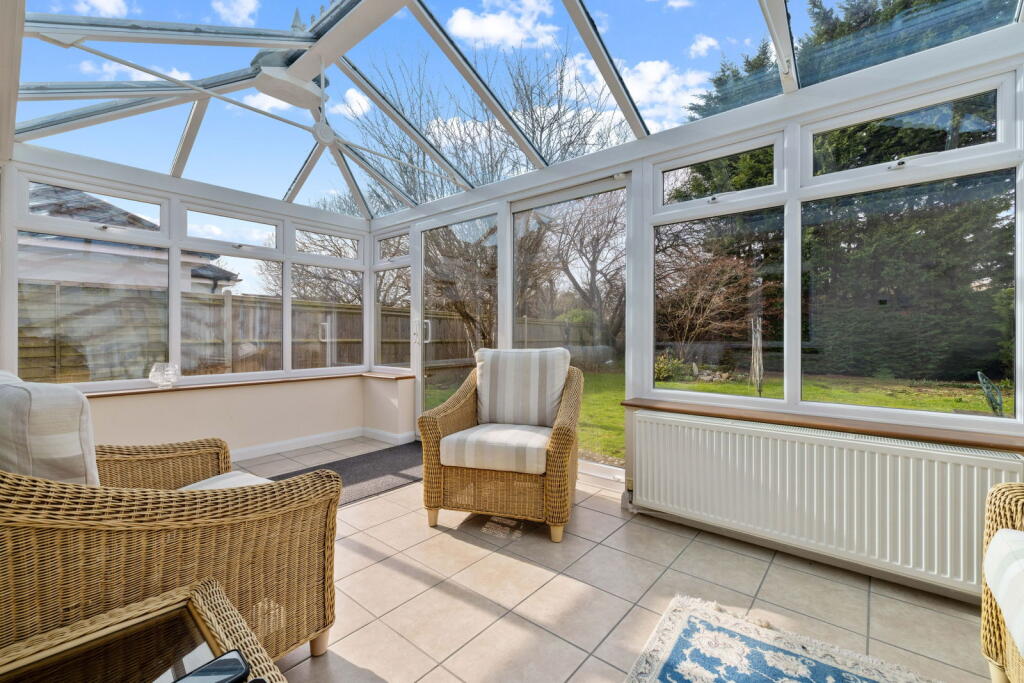 Park Road, Barnham, Bognor Regis, PO22 0AQ photo 4