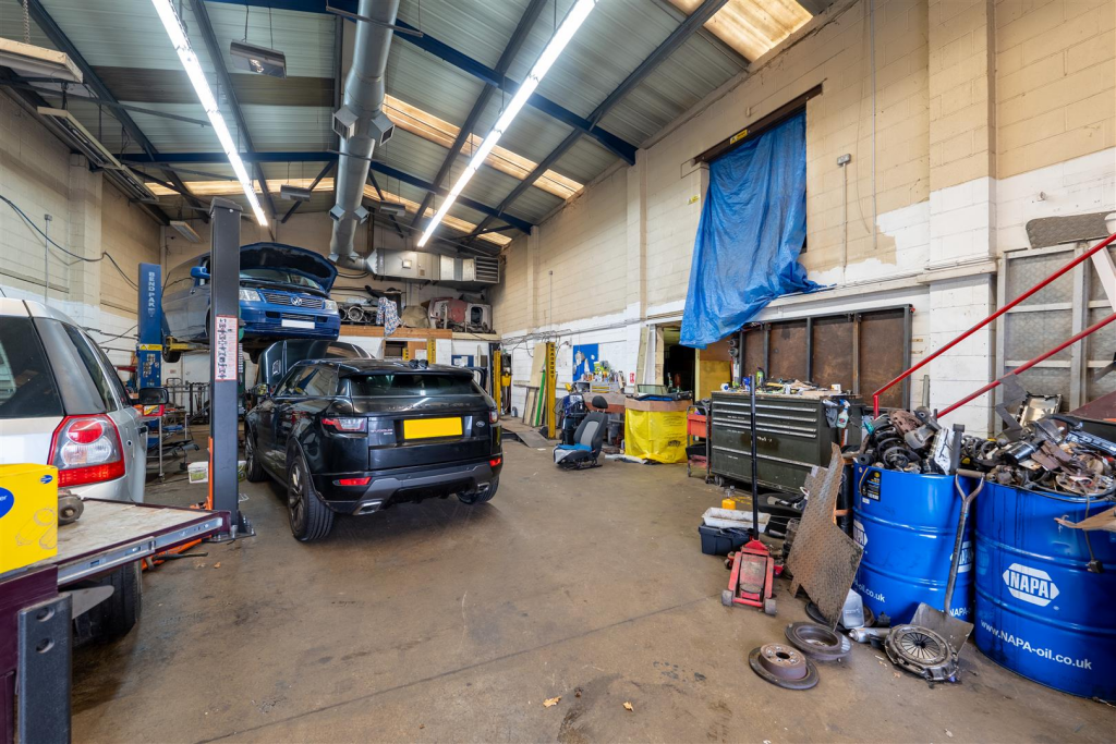 Additional image 5 of Unit 8B, Waterloo Road, Bidford-On-Avon, Alcester