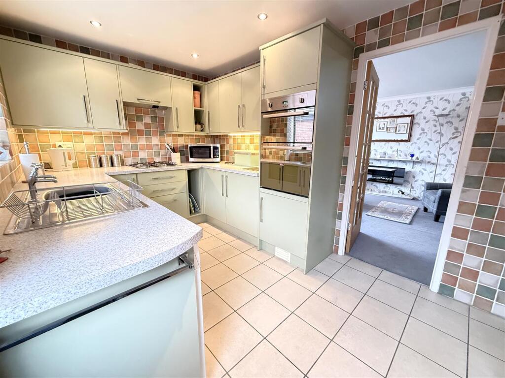 House in Rushcliffe, Bingham - View 5