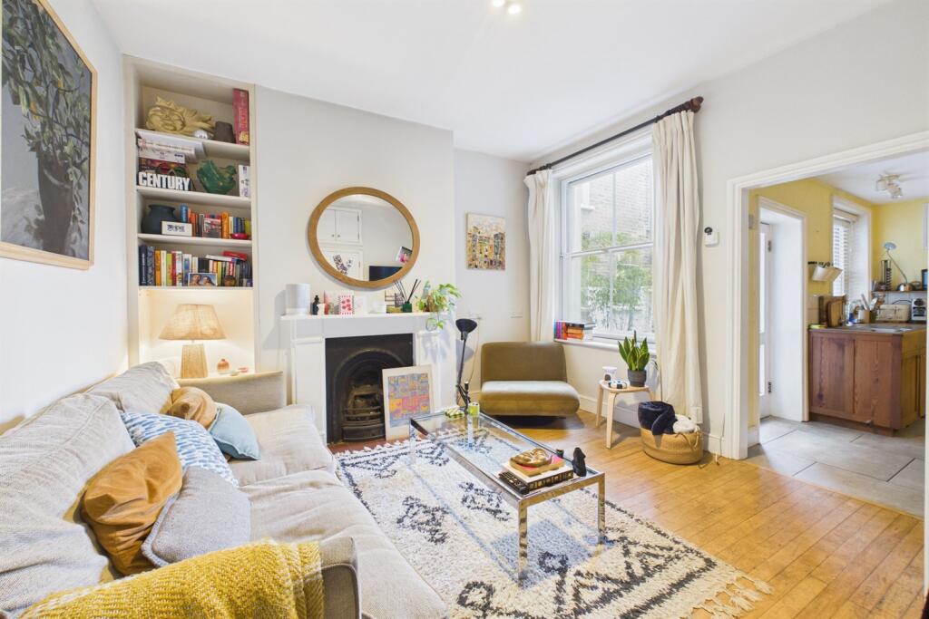 Main image of property: Bonnington Square, Vauxhall, SW8