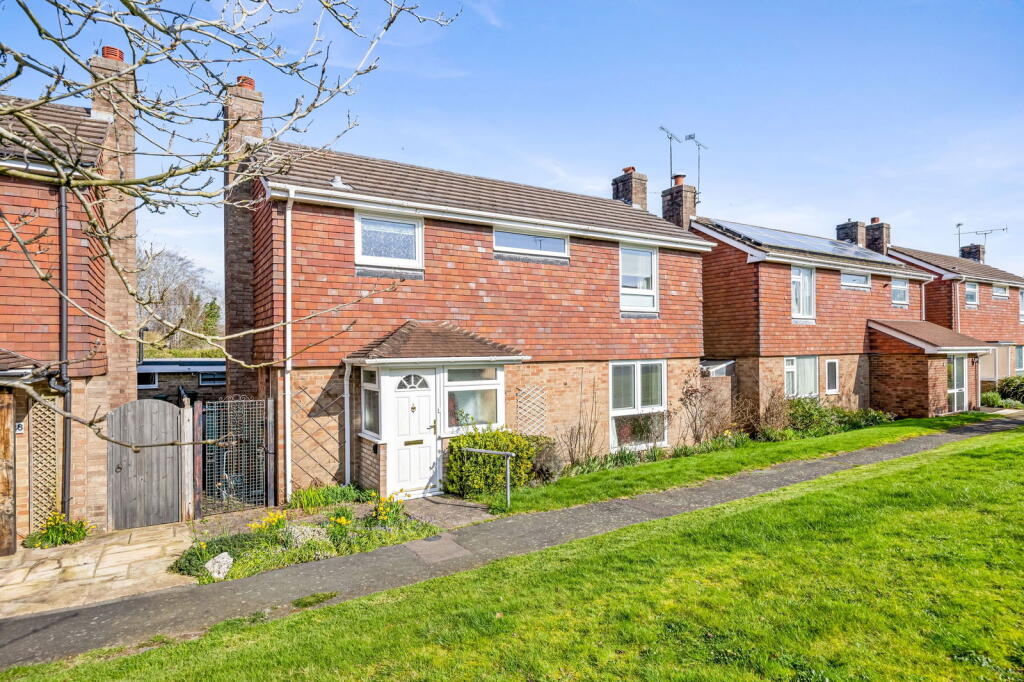 Main image of property: Wilmington Close, Hassocks, West Sussex, BN6 8QB