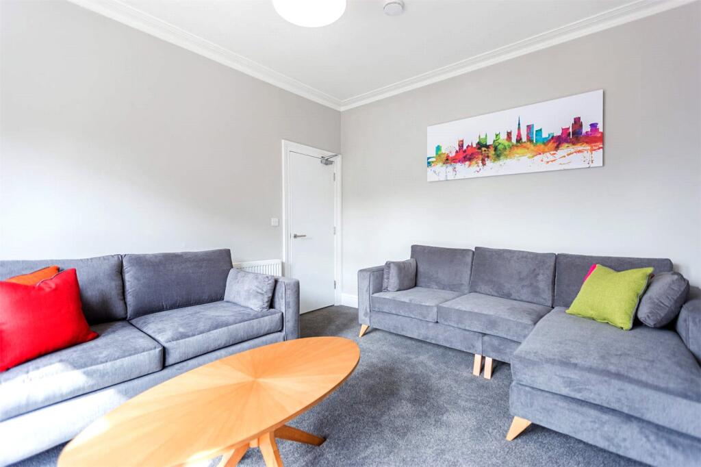 Main image of property: Fishponds, Lodge Causeway, BS16 3QE