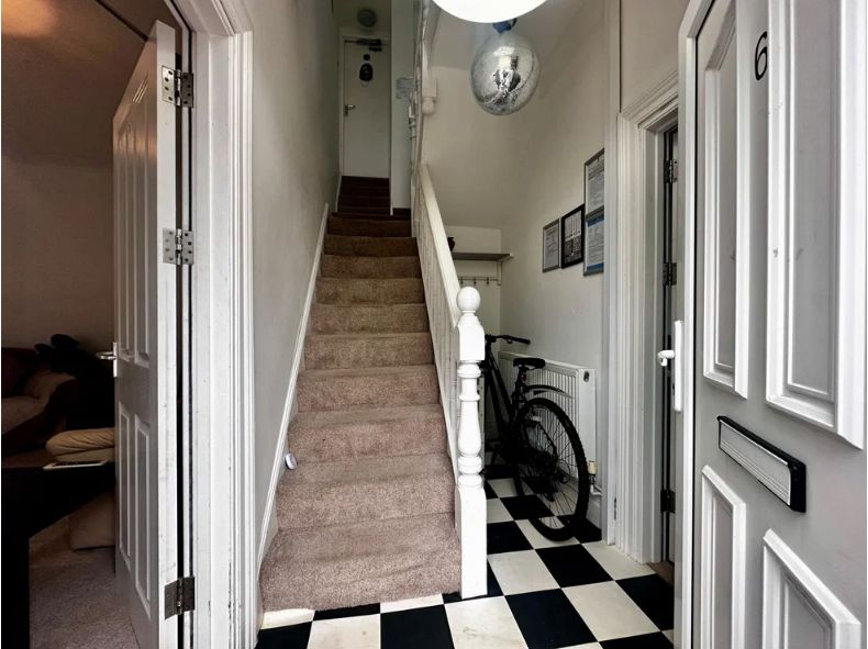 House in Swansea - View 2
