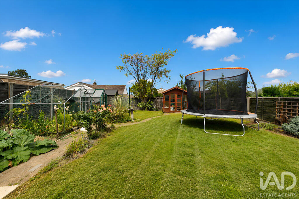 House in East Cambridgeshire, Cambridgeshire - View 3