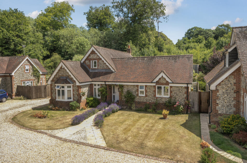 Main image of property: Gosport Road, East Tisted, Alton, Hampshire, GU34