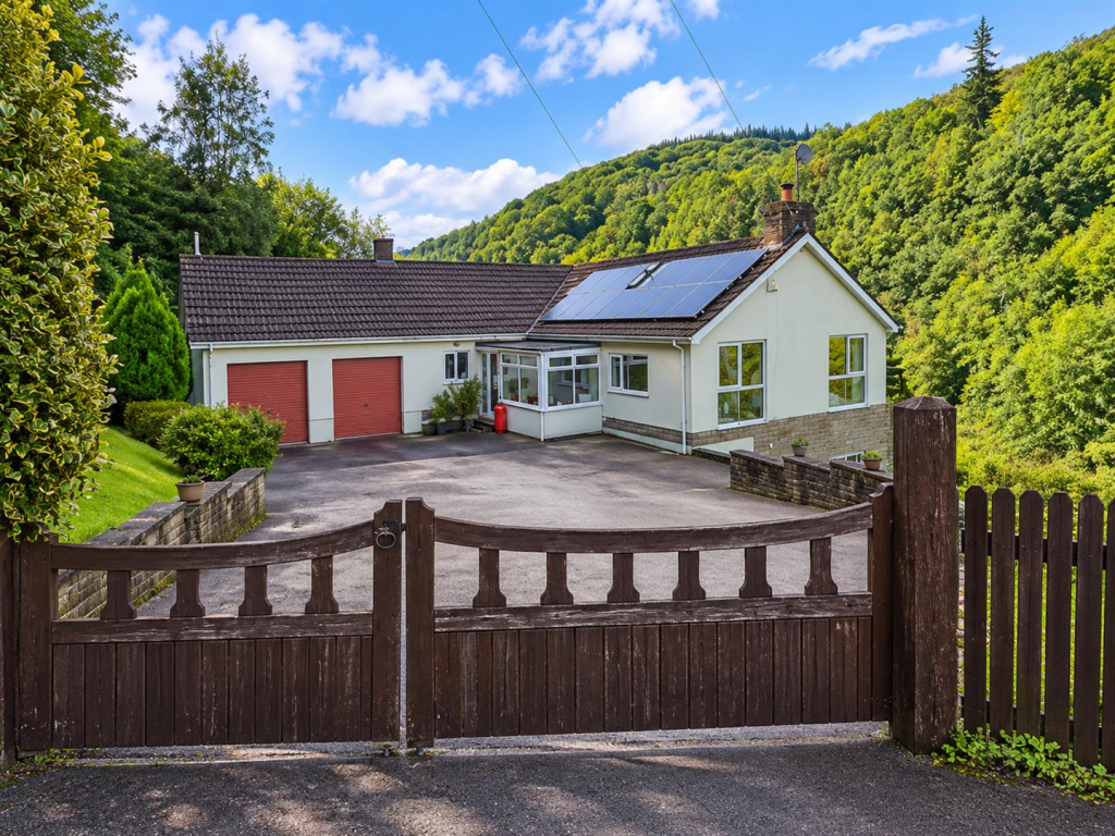 House in Newport, Wye Valley - View 2