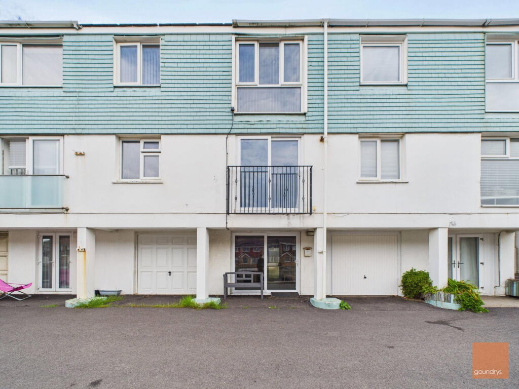 Main image of property: Portreath-Apartment with garage and harbour views