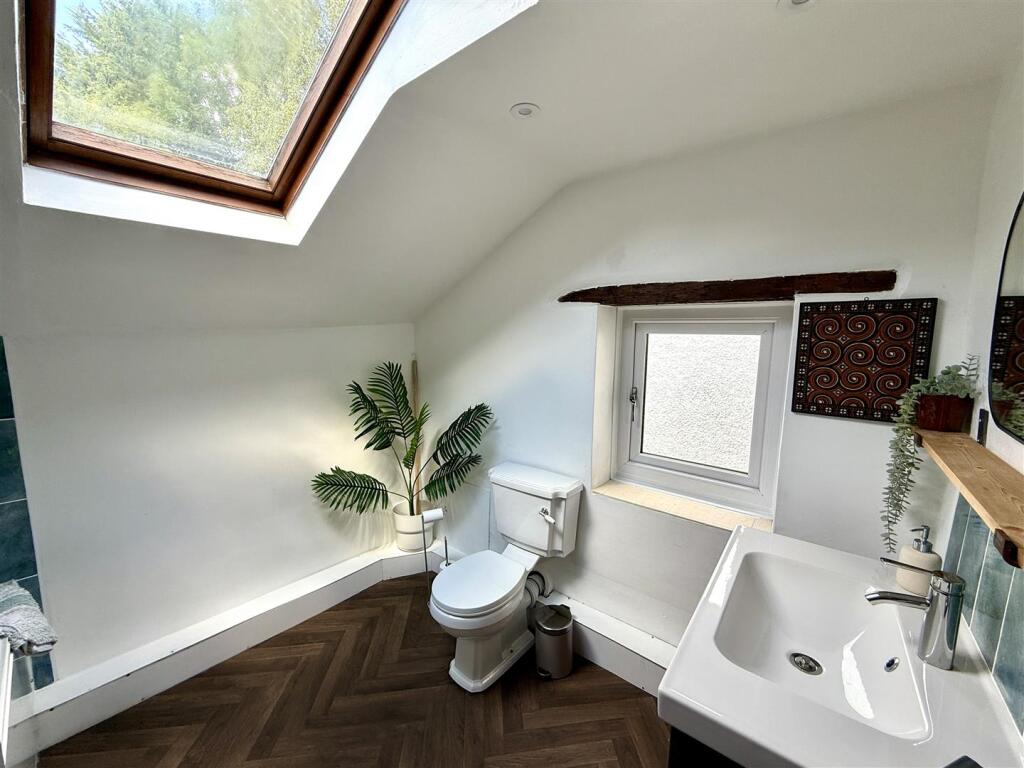 House in Forest of Dean, Poolway, Coleford - More