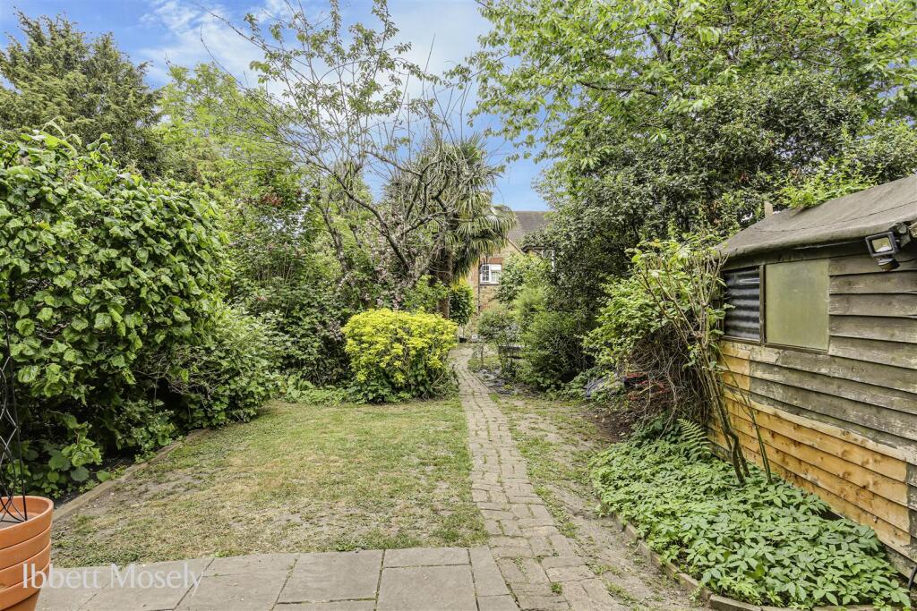 Main image of property: Broadham Green Road, Oxted