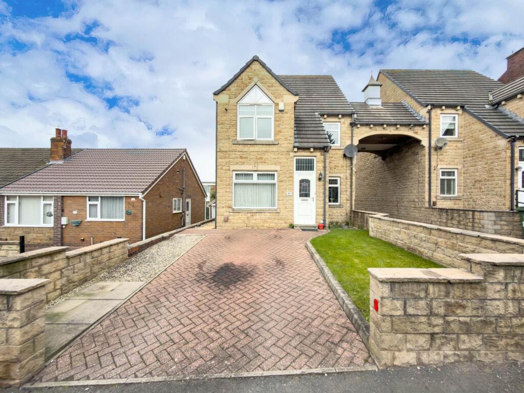 Main image of property: Moor End Lane, Dewsbury