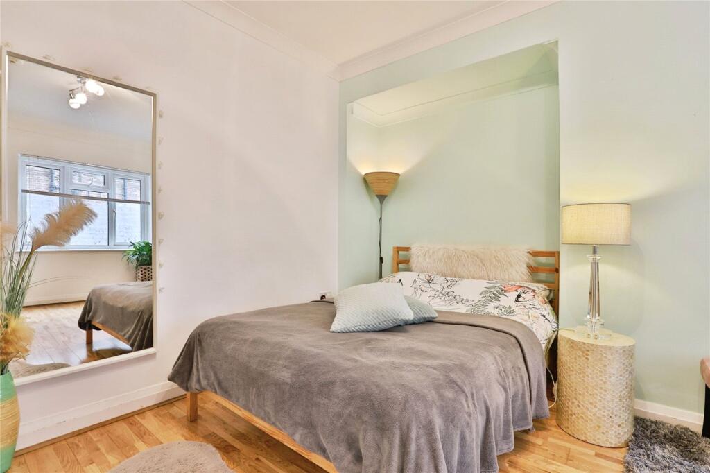Apartment in Bournemouth - View 5
