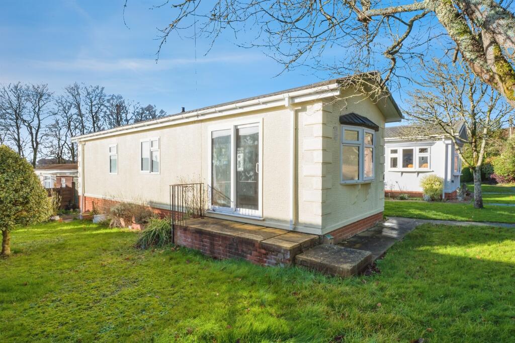 Main image of property: Olivers Battery Gardens, Winchester