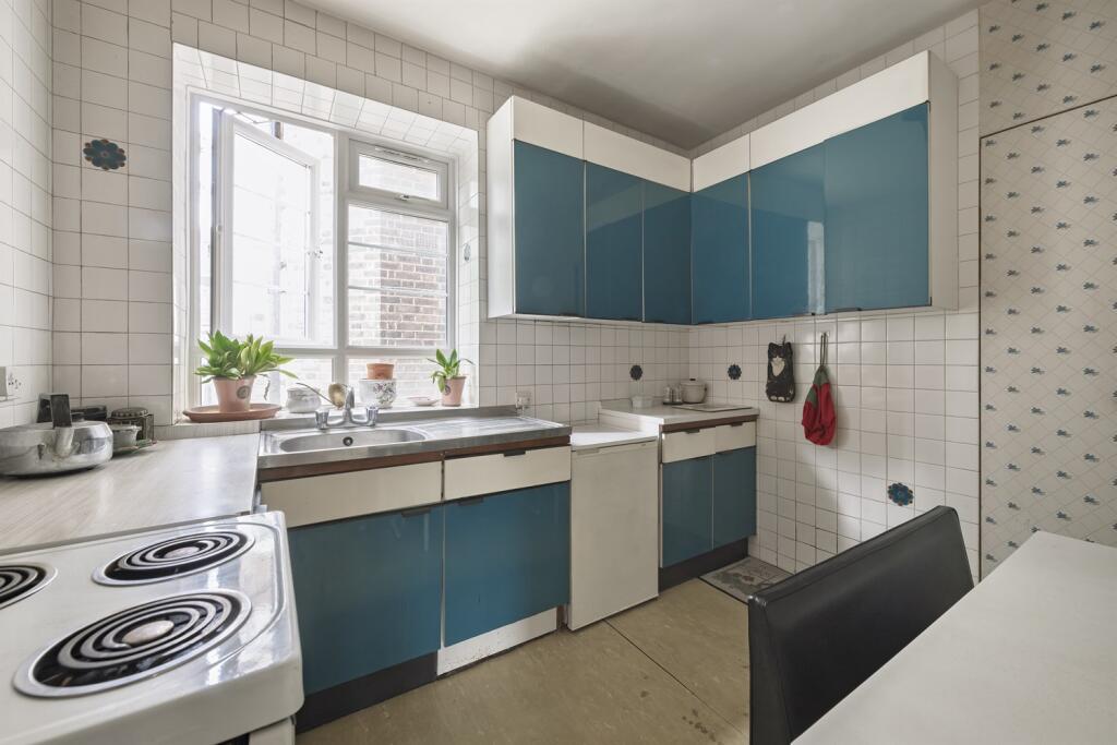 Apartment in London, Royal Borough of Kensington and Chelsea - View 4