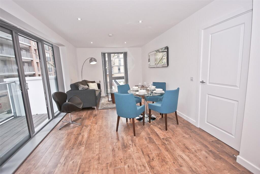 Apartment in London, Poplar - View 5