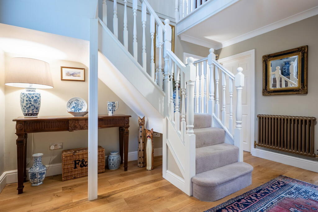 House in Farthinghoe, West Northamptonshire - View 4