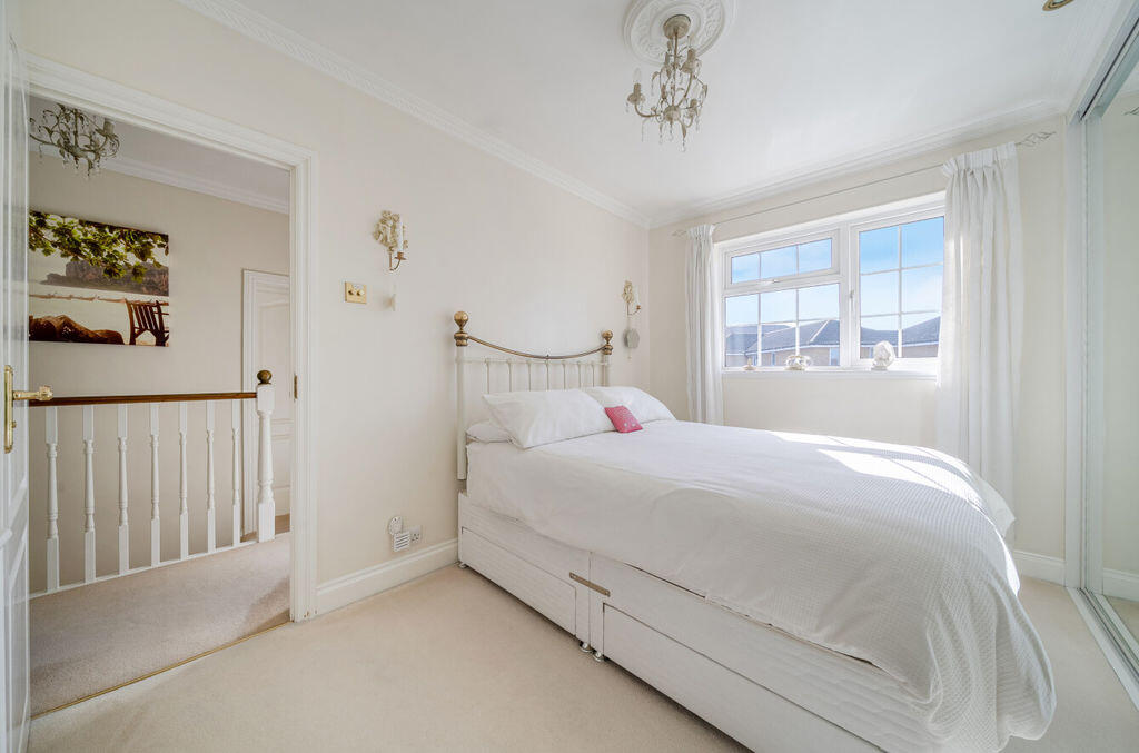 House in London, South End, New Eltham - More