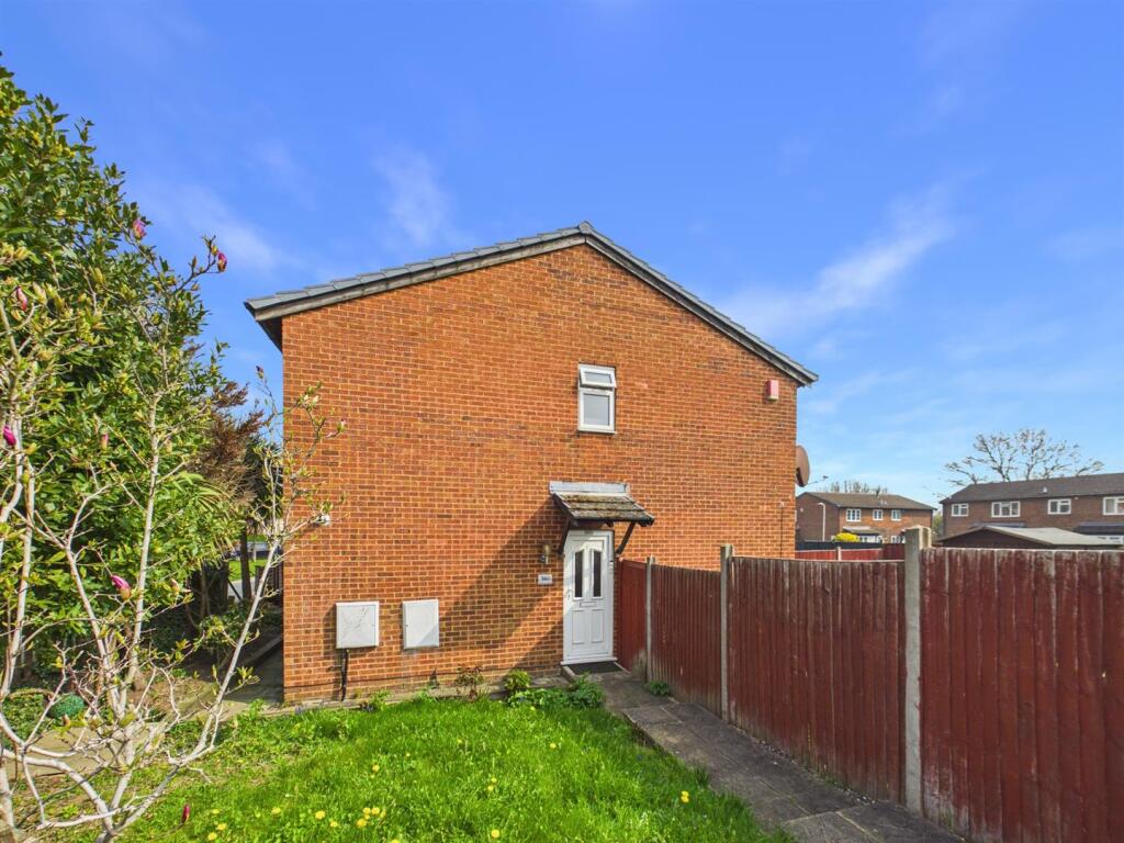 2-bed semi-detached on Stafford Road, Ruislip, Middlesex, £450,000