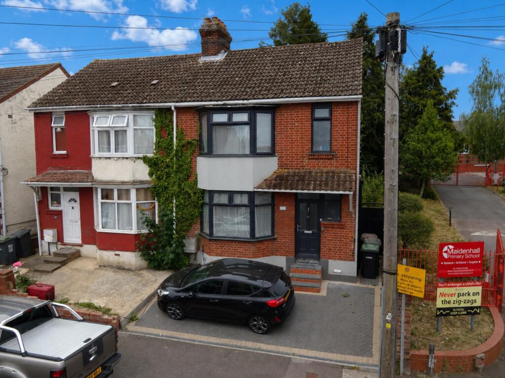 Main image of property: Newark Road, Luton, Bedfordshire, LU4